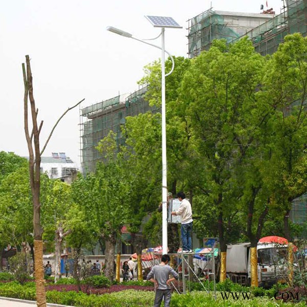 太阳能节能路灯工程路灯led大功率路灯 专业制造厂图1