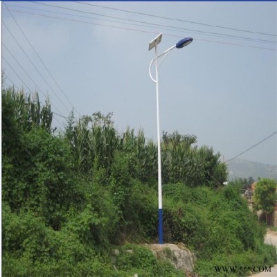 挑臂路灯 景观路灯 现货批发 太阳能路灯 40w太阳能路灯