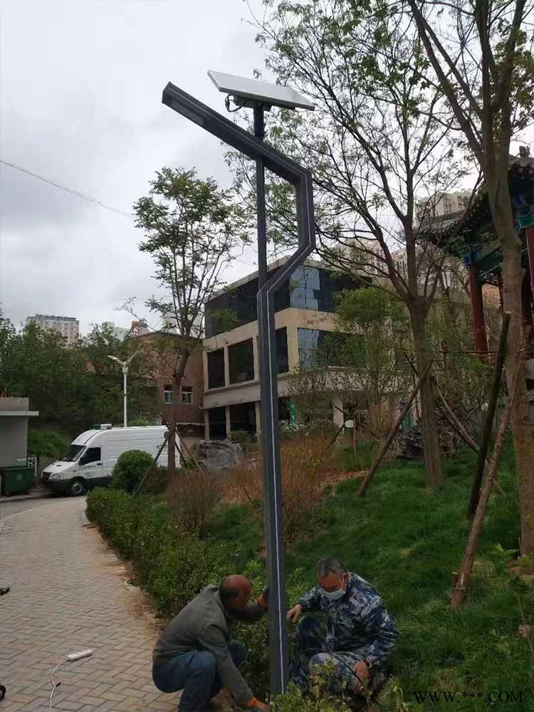 6米农村太阳能路灯哪有卖的-山西永鑫照明路灯厂图1