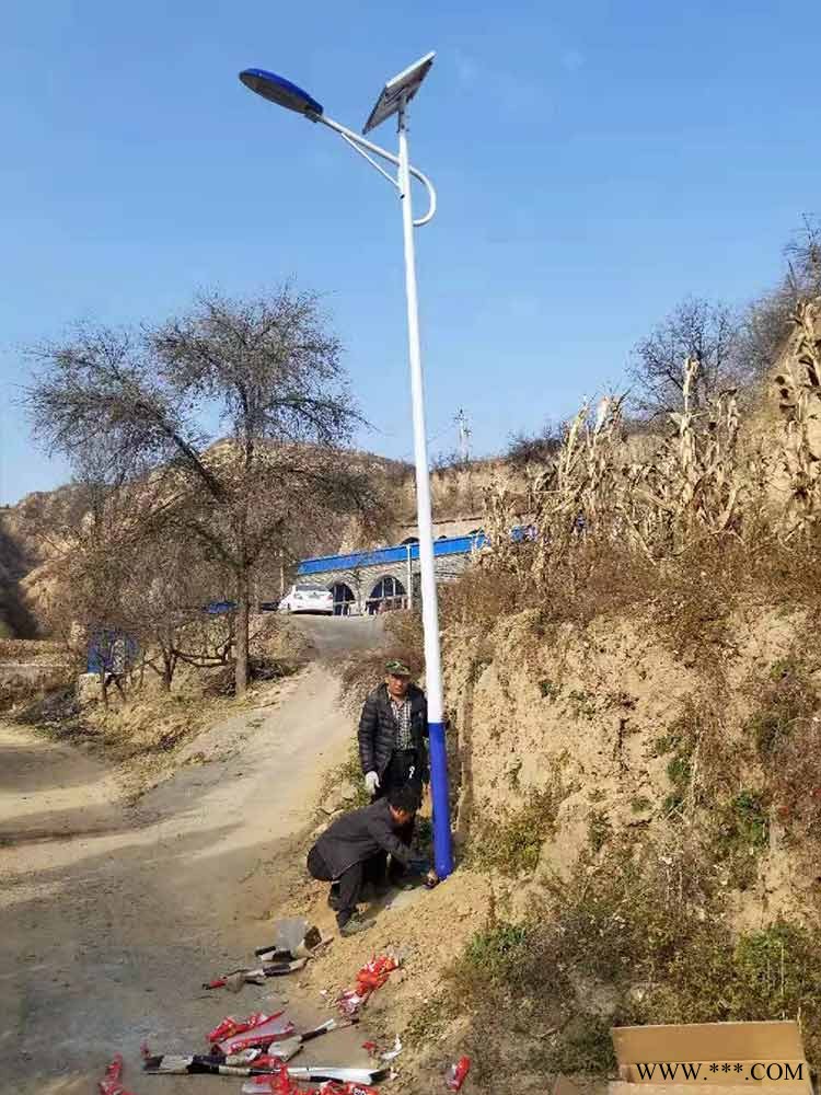 6米30瓦太阳能路灯哪家好-山西永鑫太阳能路灯图1