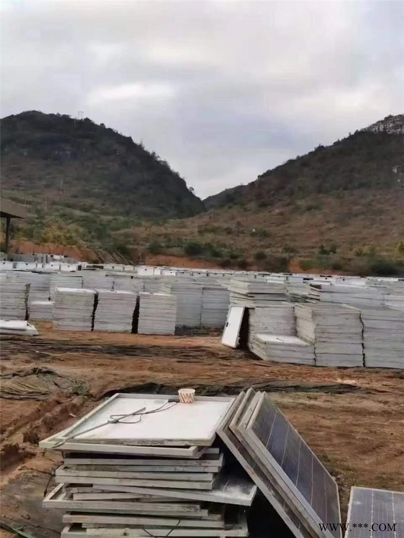 开裂光伏板回收-兴化旭然光伏科技4-滨州光伏板回收图1