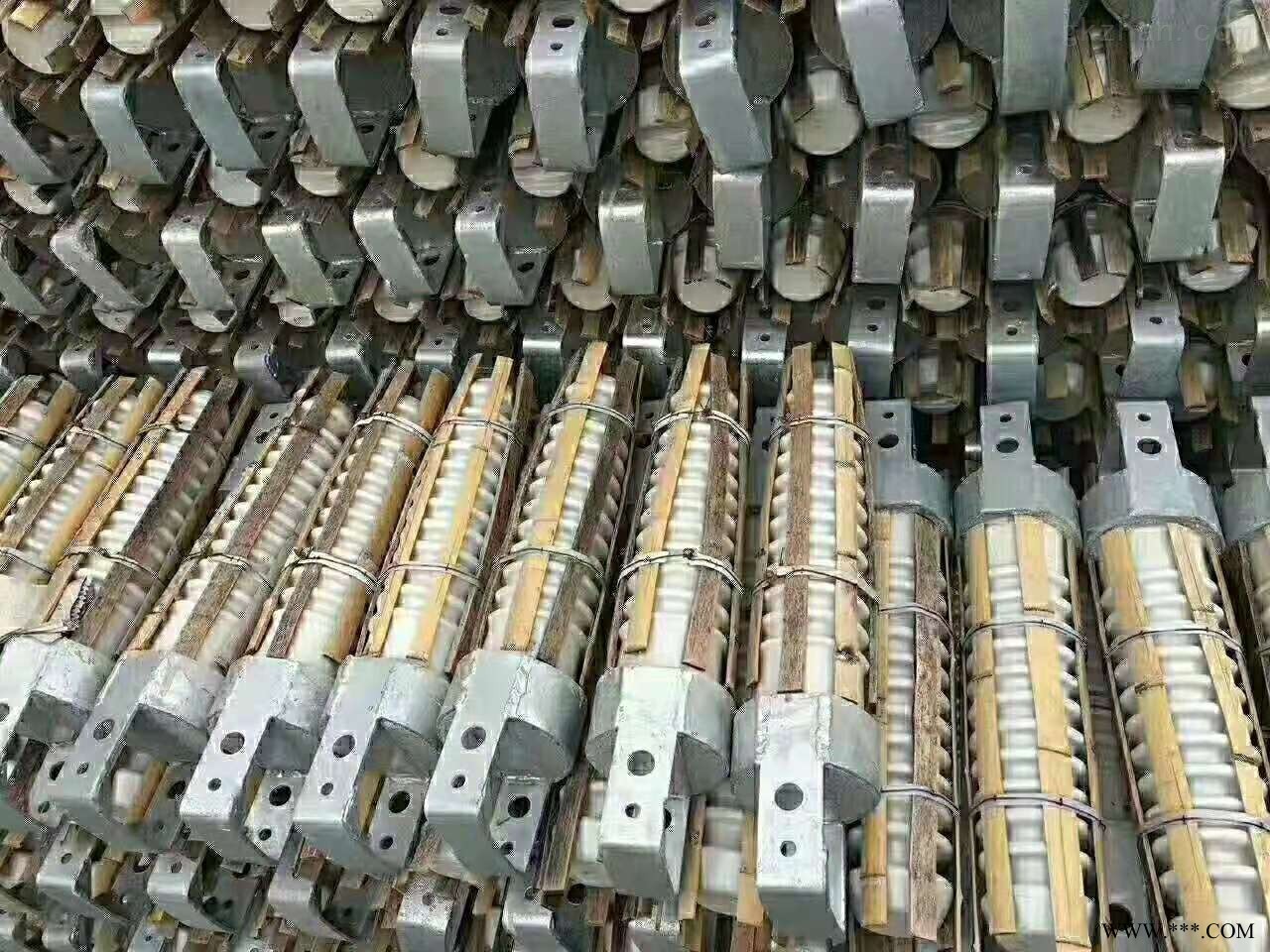 横担绝缘子图1