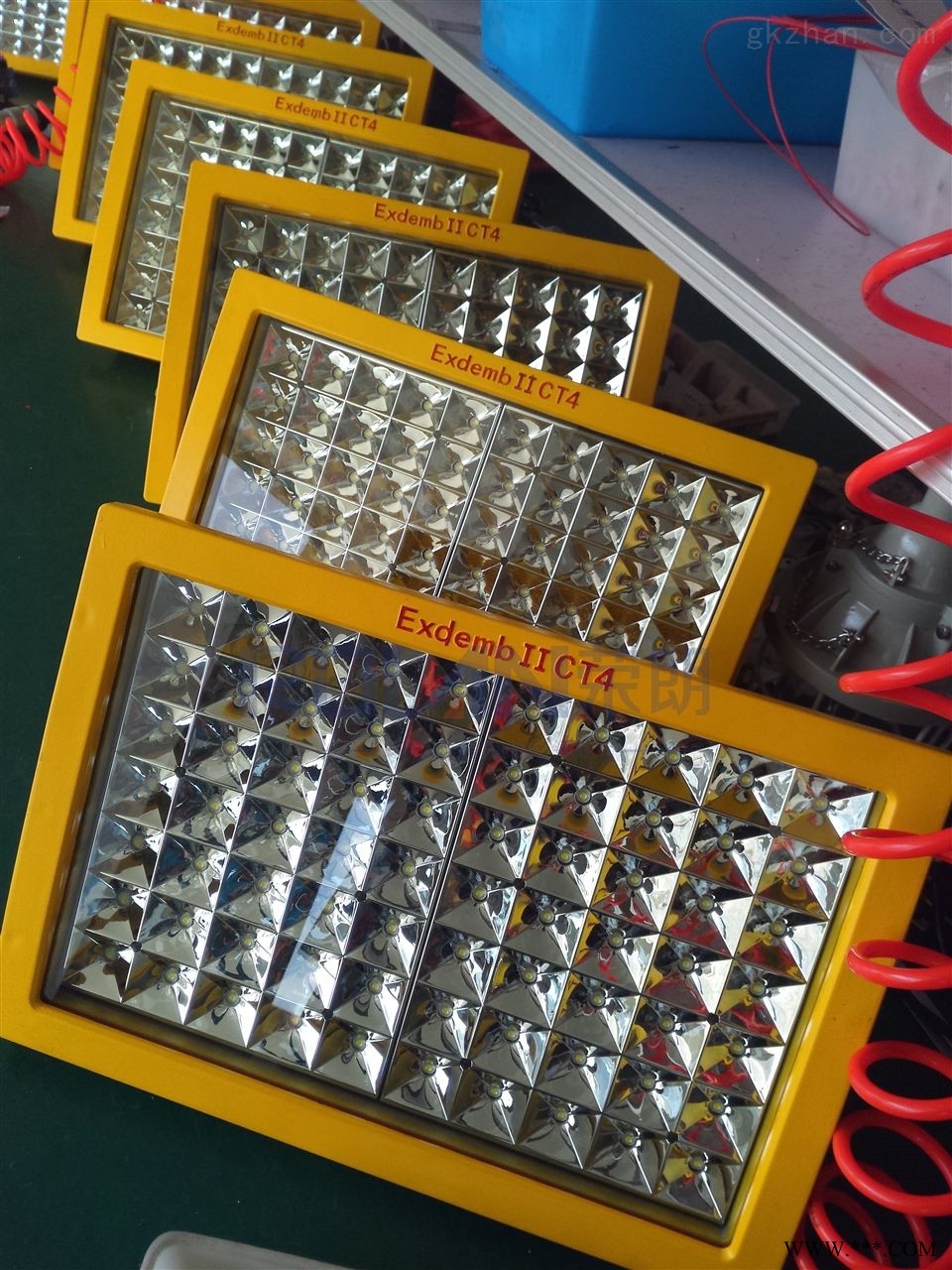 加油站LED防爆灯100W，AC220V防爆照明灯图1