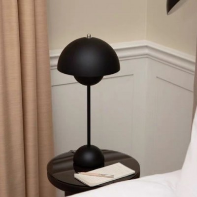 北欧丹麦经典迷你花苞台灯设计师卧室书房床头网红马卡龙充电台灯
