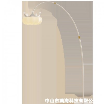 法式奶油风钓鱼皇冠灯落地灯客厅卧室沙发旁摆件网红氛围立式台灯