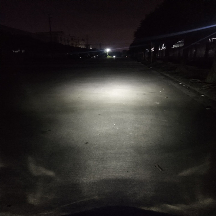 摩托车灯电动车led大灯超亮射灯12V48V80V改装内置前大灯双爪灯泡示例图2