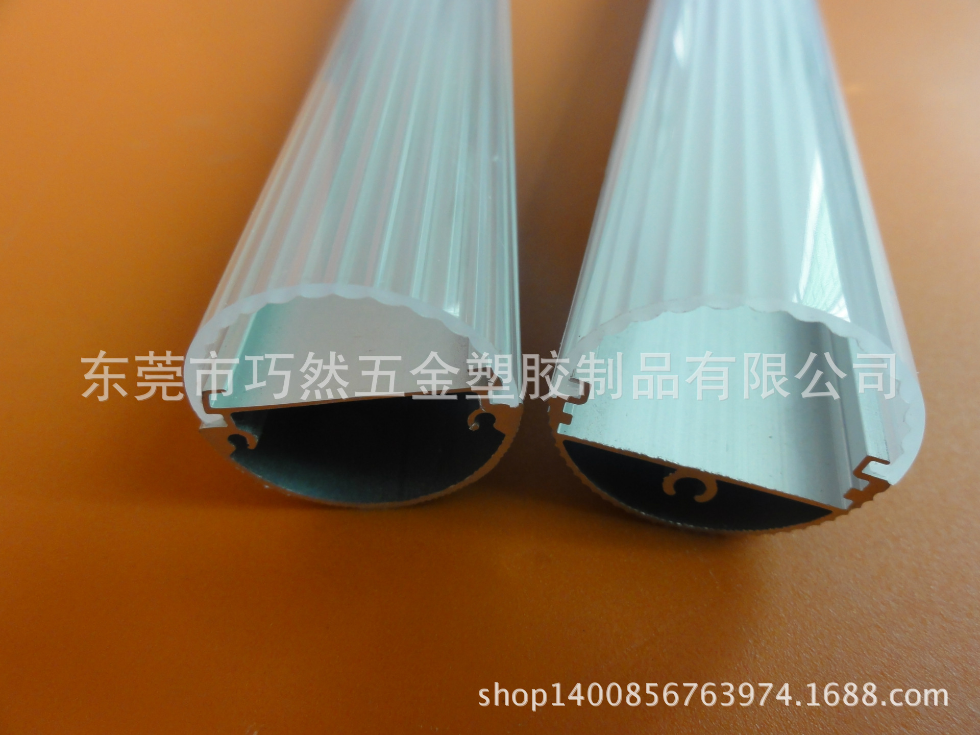 东莞厂家专业生产T8日光灯管 T8铝塑LED灯管 LED日光灯管示例图2