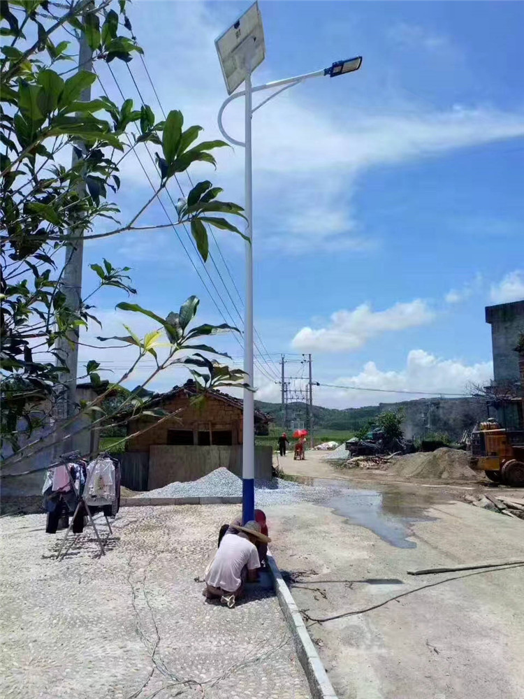 台州市电路灯太阳能路灯市电太阳能两用路灯价格路灯厂家直销实力商家