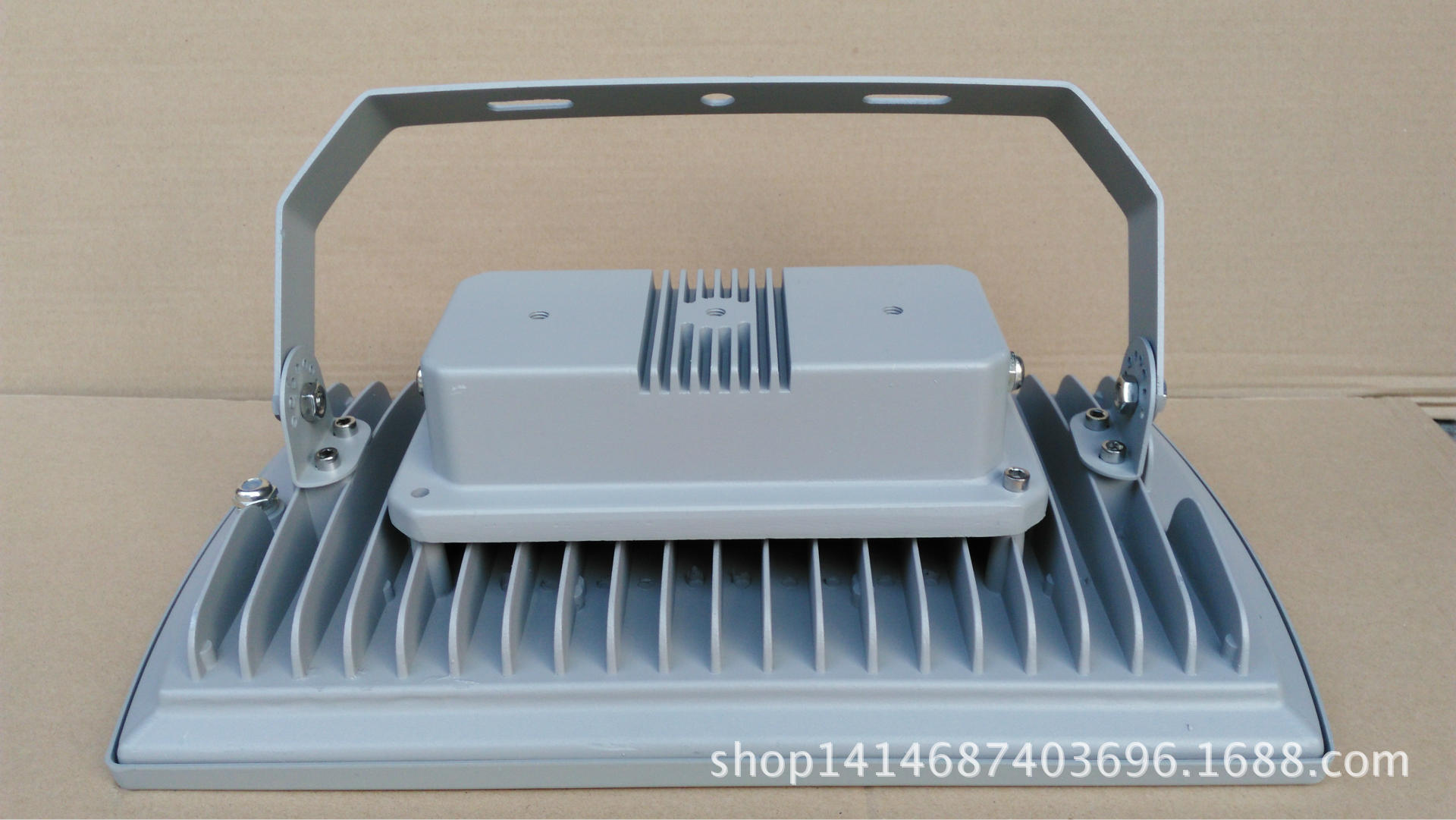 特价促销高品质LED大功力 36w78W100W单颗平板投光灯泛光灯外壳示例图6