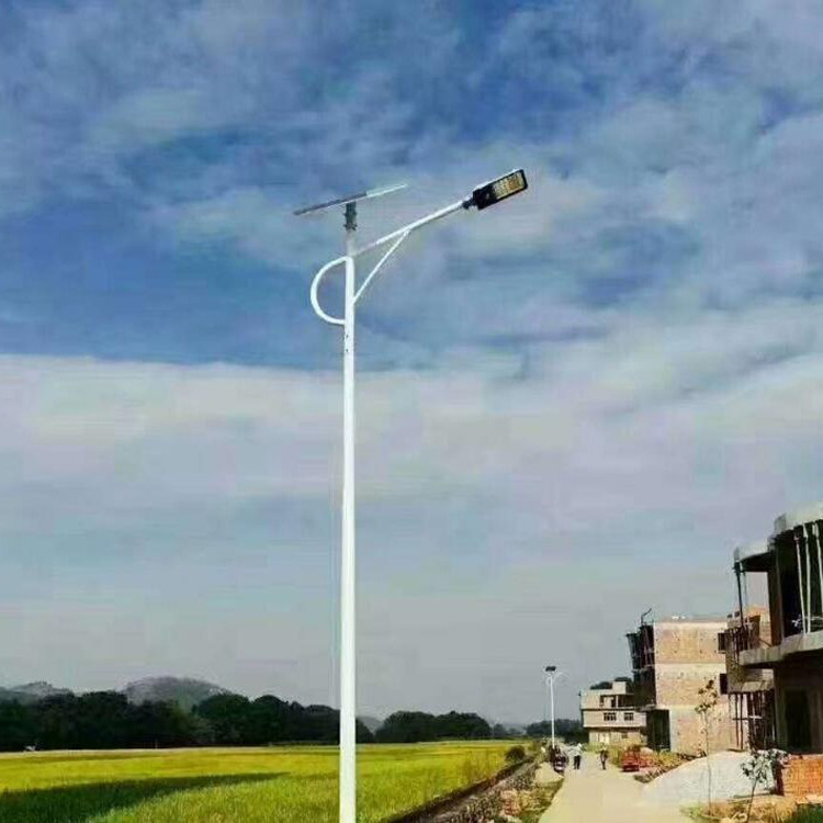 雄安新区灯杆厂6米路灯杆 农村路灯40瓦led接电 村里用抱箍路灯