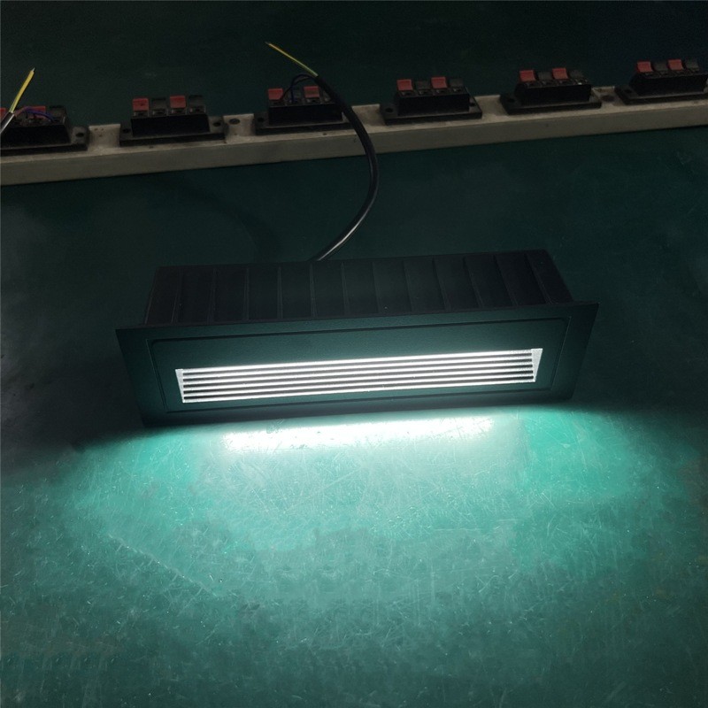 led地脚灯长方形嵌入式防水户外过道墙角灯楼梯踏步阶梯台阶灯图3